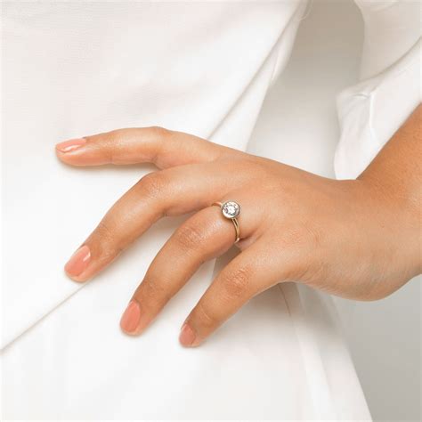 Engagement ring vrai. Things To Know About Engagement ring vrai. 